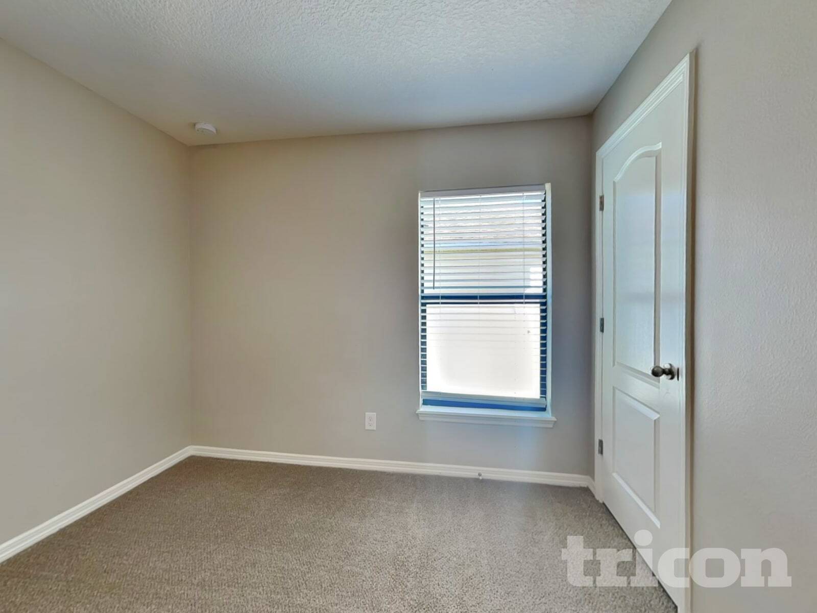 Building Photo - 1608 Fitzgerald Dr