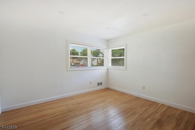 Building Photo - 538 Dietz St