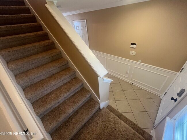 Building Photo - 1500 Calming Water Dr