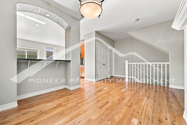 Building Photo - 4570 Meade St
