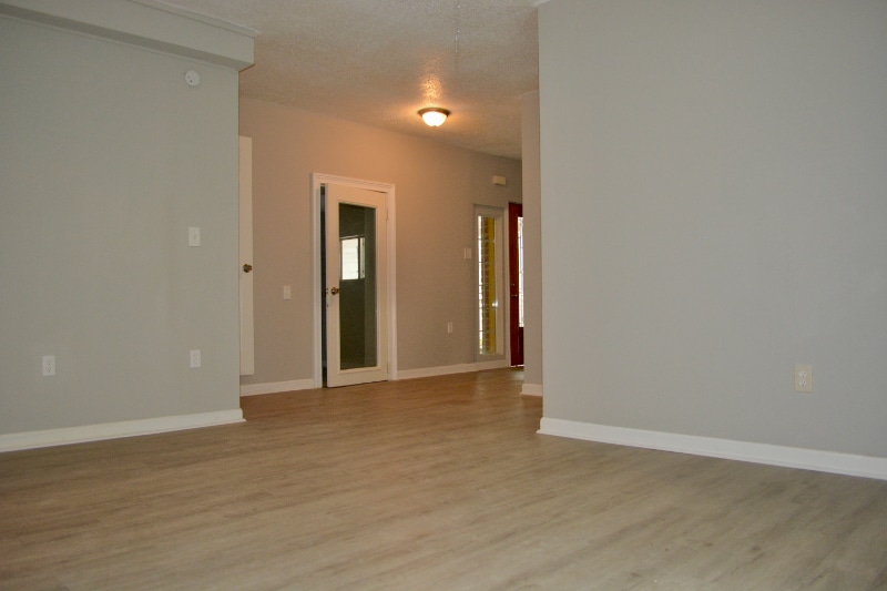 Building Photo - 804 Pearl St