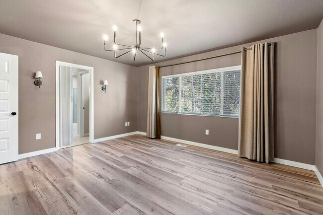 Building Photo - 4350 Nettle Dr SE