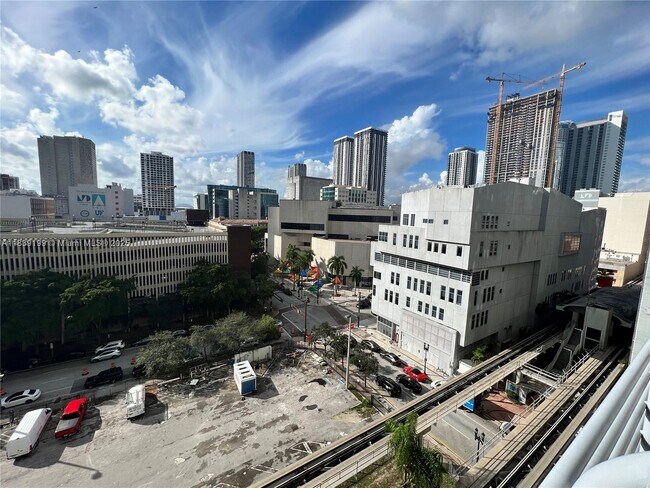 Building Photo - 234 NE 3rd St