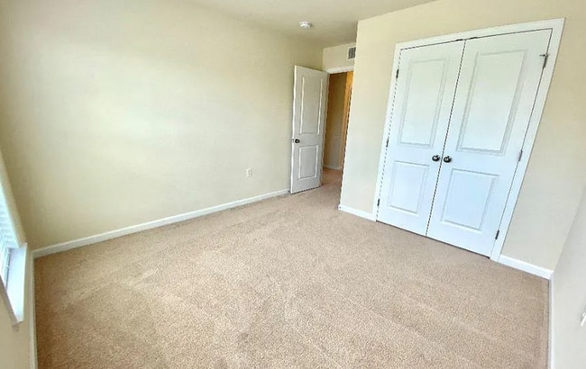 Building Photo - Outstanding Single Family Home in the awar...