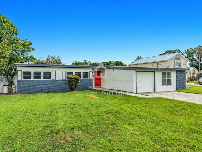Building Photo - 2705 Gulfstream Rd