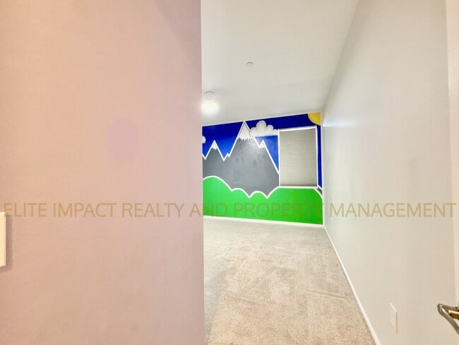 Building Photo - 9731 E Lynx Lk Trl