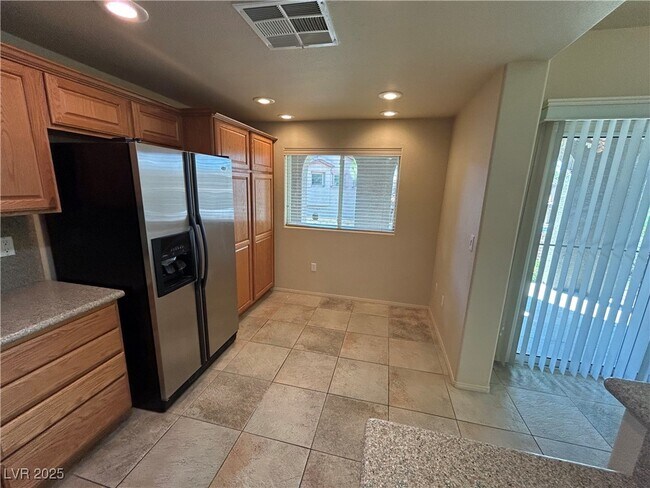 Building Photo - 11855 Portina Dr