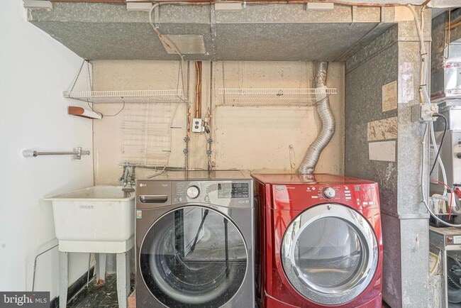 Building Photo - 500 St Michael Dr