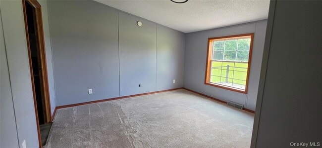 Building Photo - 286 Shortcut Rd