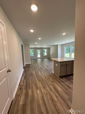 Building Photo - 220 Laila Wy