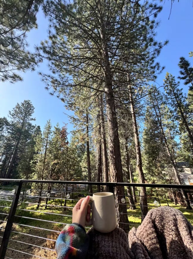 Building Photo - Beautifully Remodeled 2 Bed/1.5 Bath on .4...