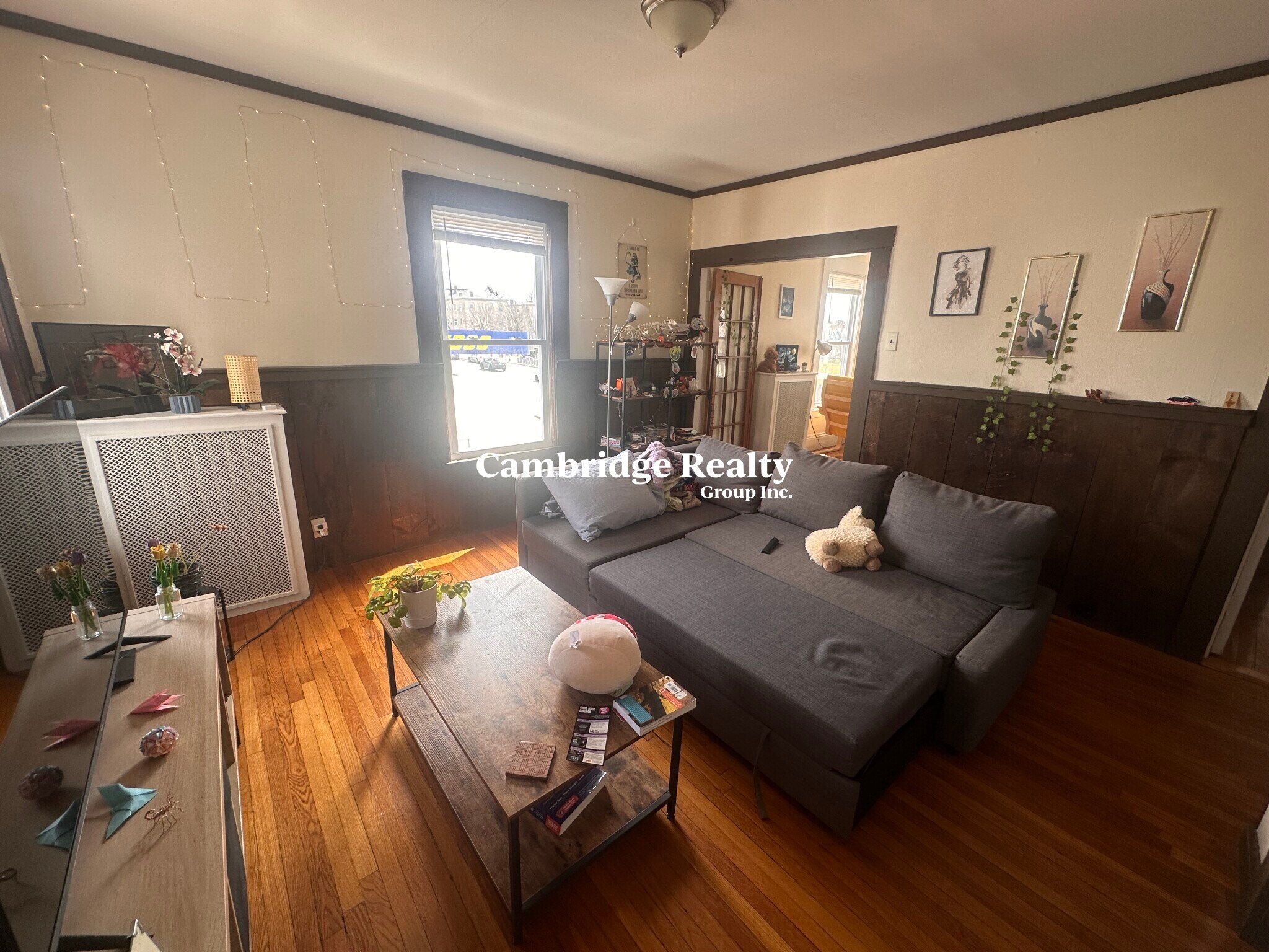 Building Photo - 543 Broadway