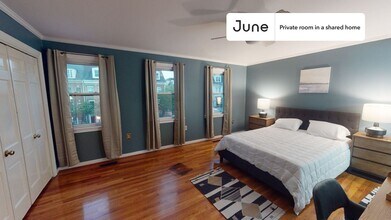 Building Photo - Room in Shared 7 bed/4 bath home