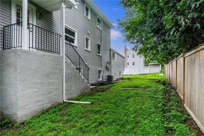Building Photo - 80 Greenville Rd