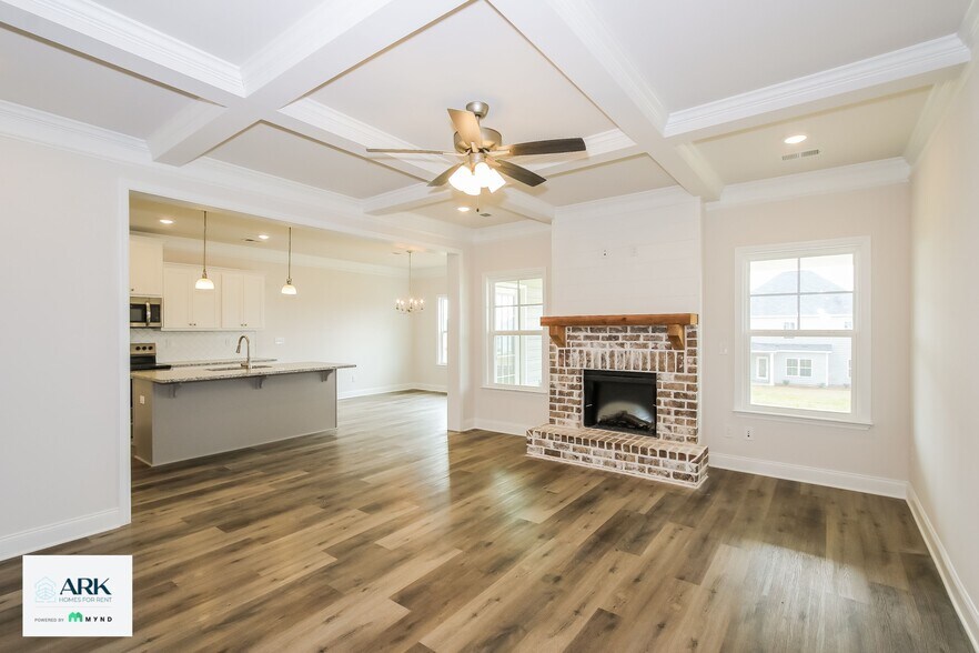 Building Photo - 6059 Bakerville Ln