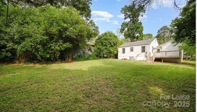 Building Photo - 3920 Admiral Ave