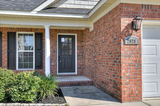 Building Photo - 2928 Aylesbury Dr