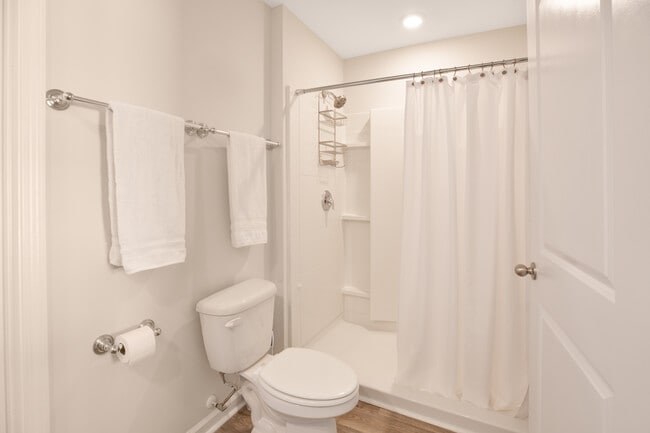 Building Photo - 509 Grass fern Ct