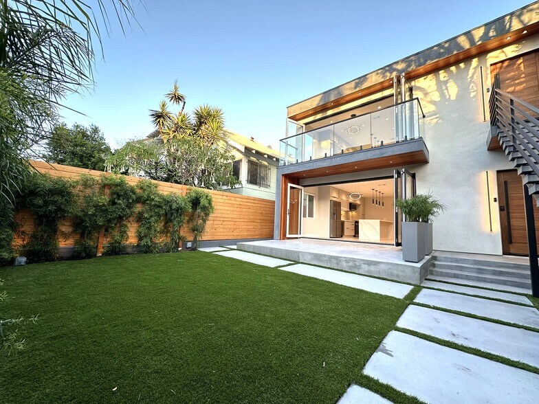 Building Photo - 36 Paloma Ave