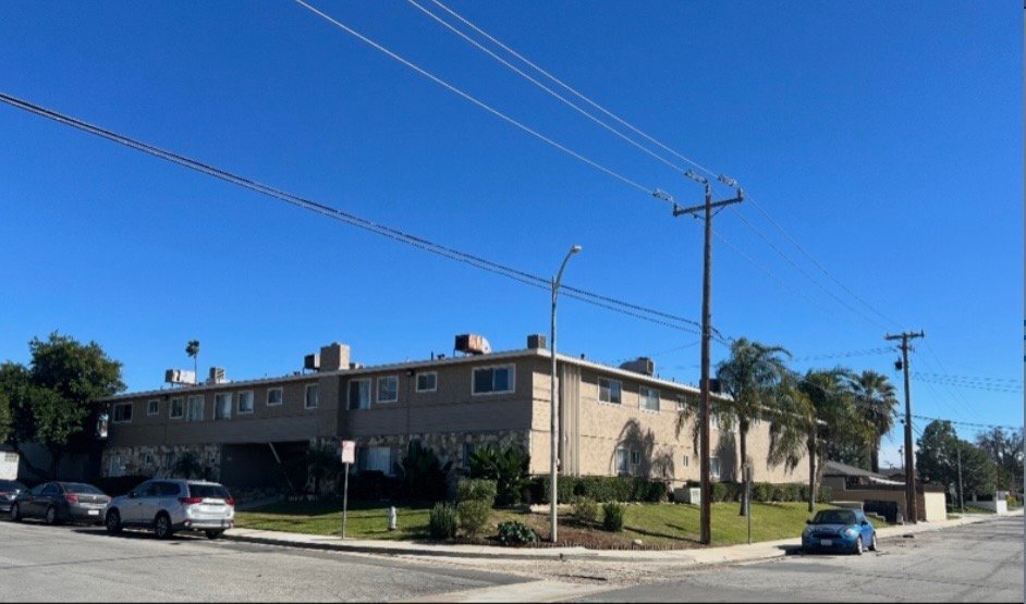 Building Photo - 2501 Bishop Dr
