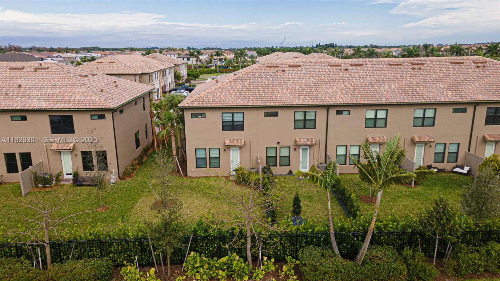 Building Photo - 8648 Escue St