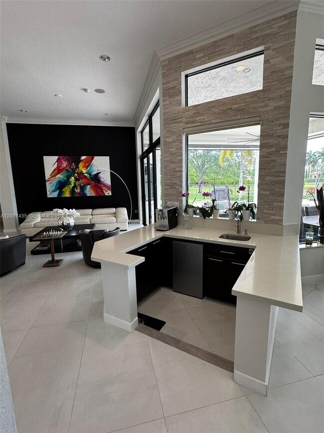 Building Photo - 15053 SW 40th St