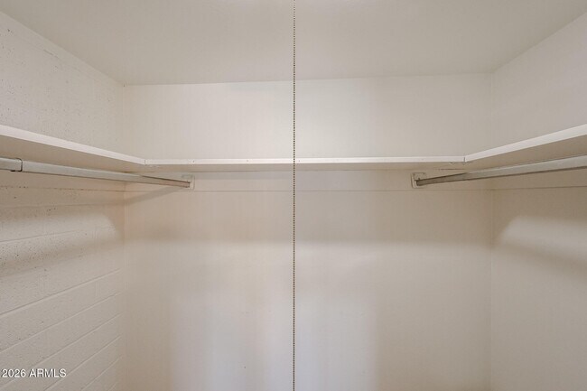 Building Photo - 9821 N 110th Ave