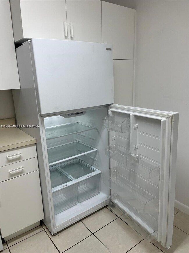 Building Photo - 9001 Wiles Rd