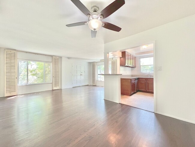Interior Photo - 333 N. Oakhurst Dr.