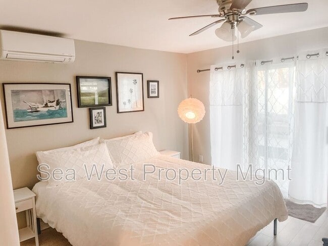 Building Photo - 534 Summer View Cir