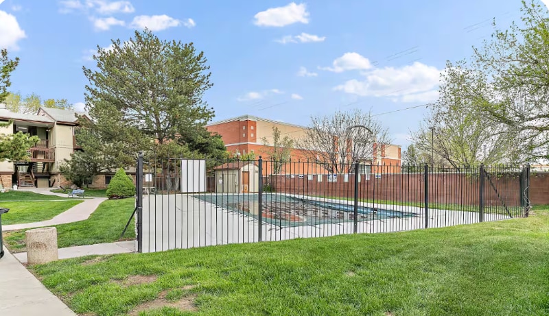 Building Photo - 5750 S 900 E