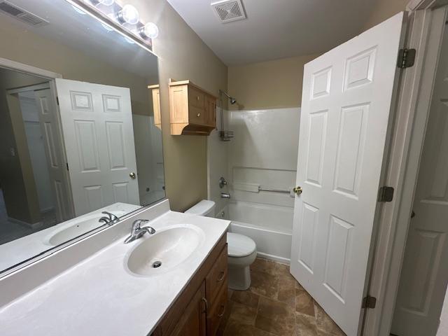 Building Photo - 2307 Reflections Dr