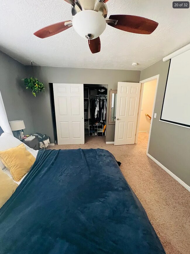 Building Photo - Spacious End-Row Townhome