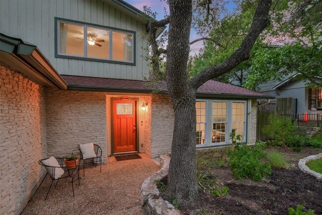 Building Photo - 7615 Rockpoint Dr