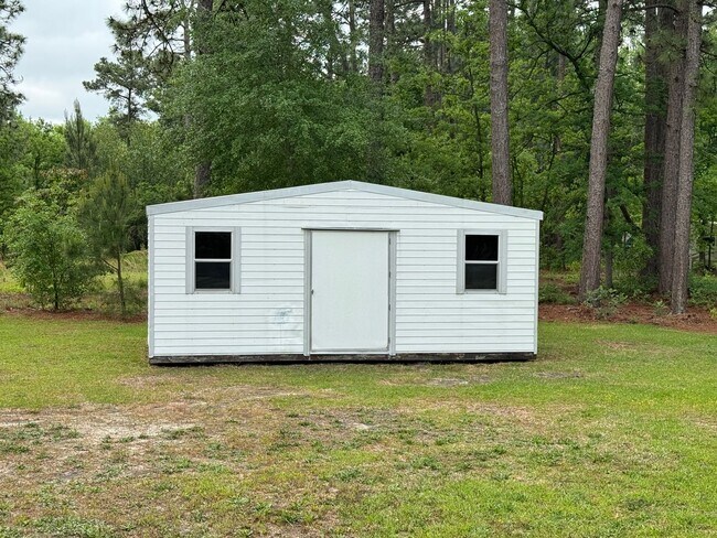 Building Photo - Beautiful 3 Bed 2 Bath Home in Jack Britt