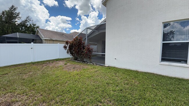 Building Photo - 5534 Turtle Crossing Loop