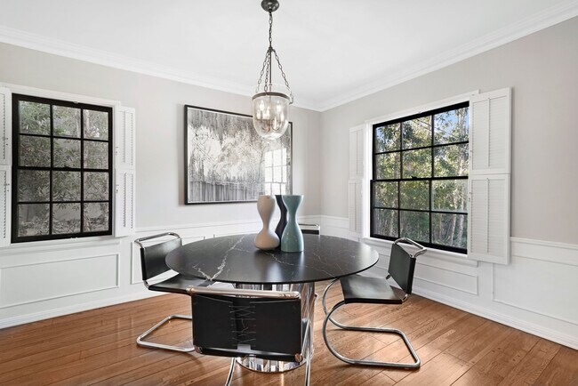 Dining Room - 1522 Forest Knoll Dr