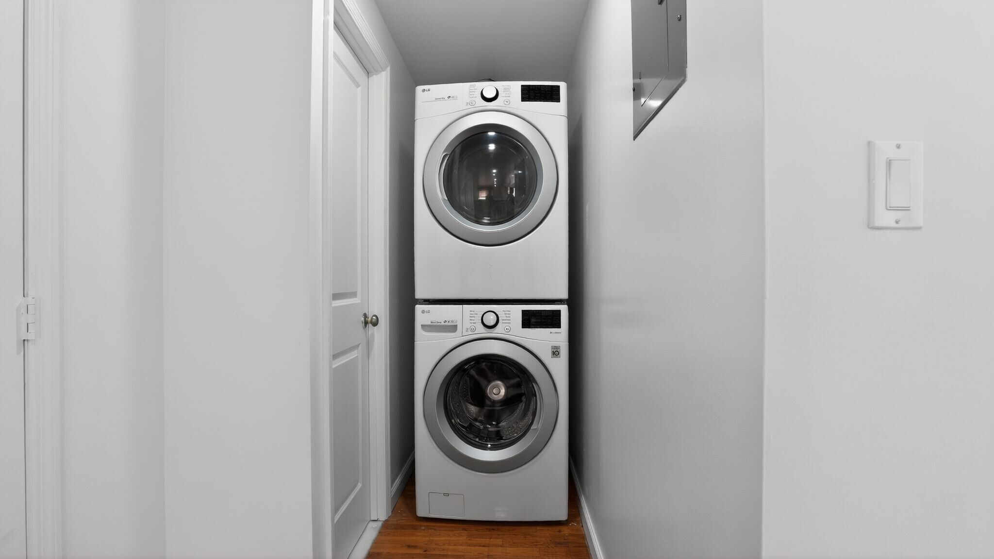 Building Photo - 1111 Sheepshead Bay Rd