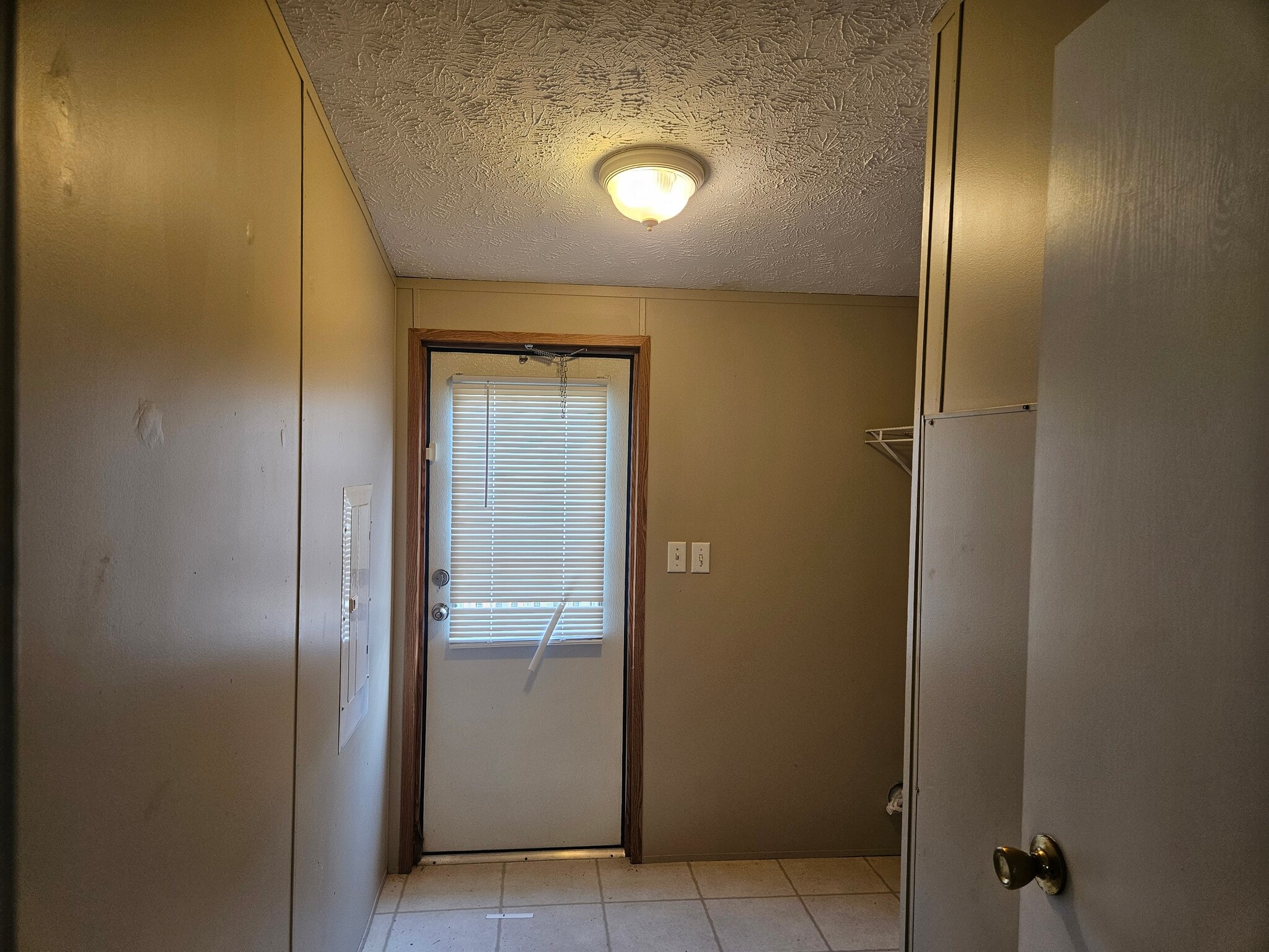 Building Photo - 159 Lynnwood Cir