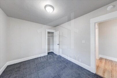 Building Photo - 622 N Mulberry St