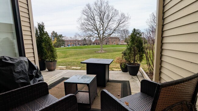 Building Photo - 64 Michigan Ct