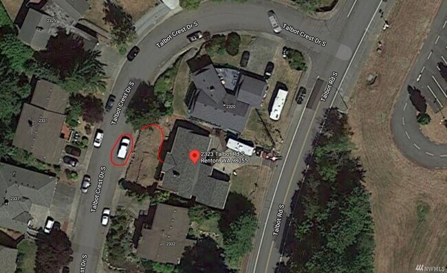 Building Photo - 2323 - Jones