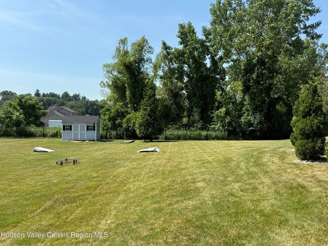 Building Photo - 7 Hammerstone Ln