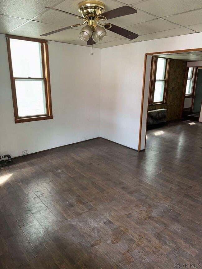 Building Photo - 86 Golde St