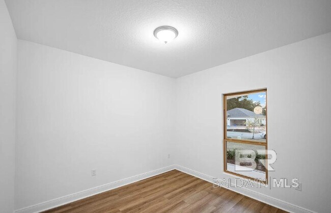 Building Photo - 16102 Laurelbrooke Lp