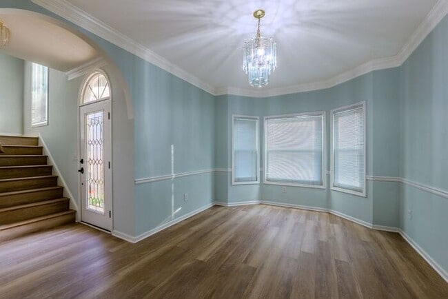 Building Photo - 3890 Cherry Ridge Walk