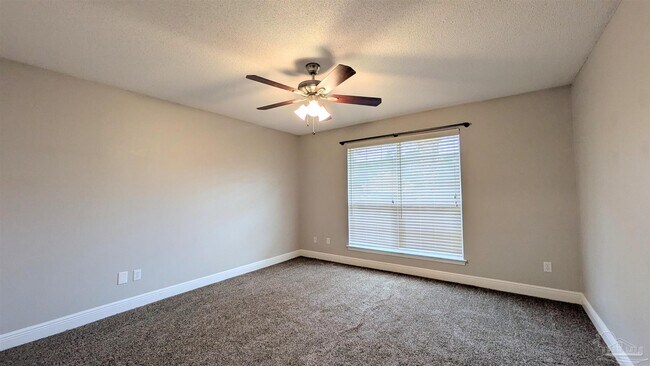 Building Photo - 3284 Pitcher Plant Cir