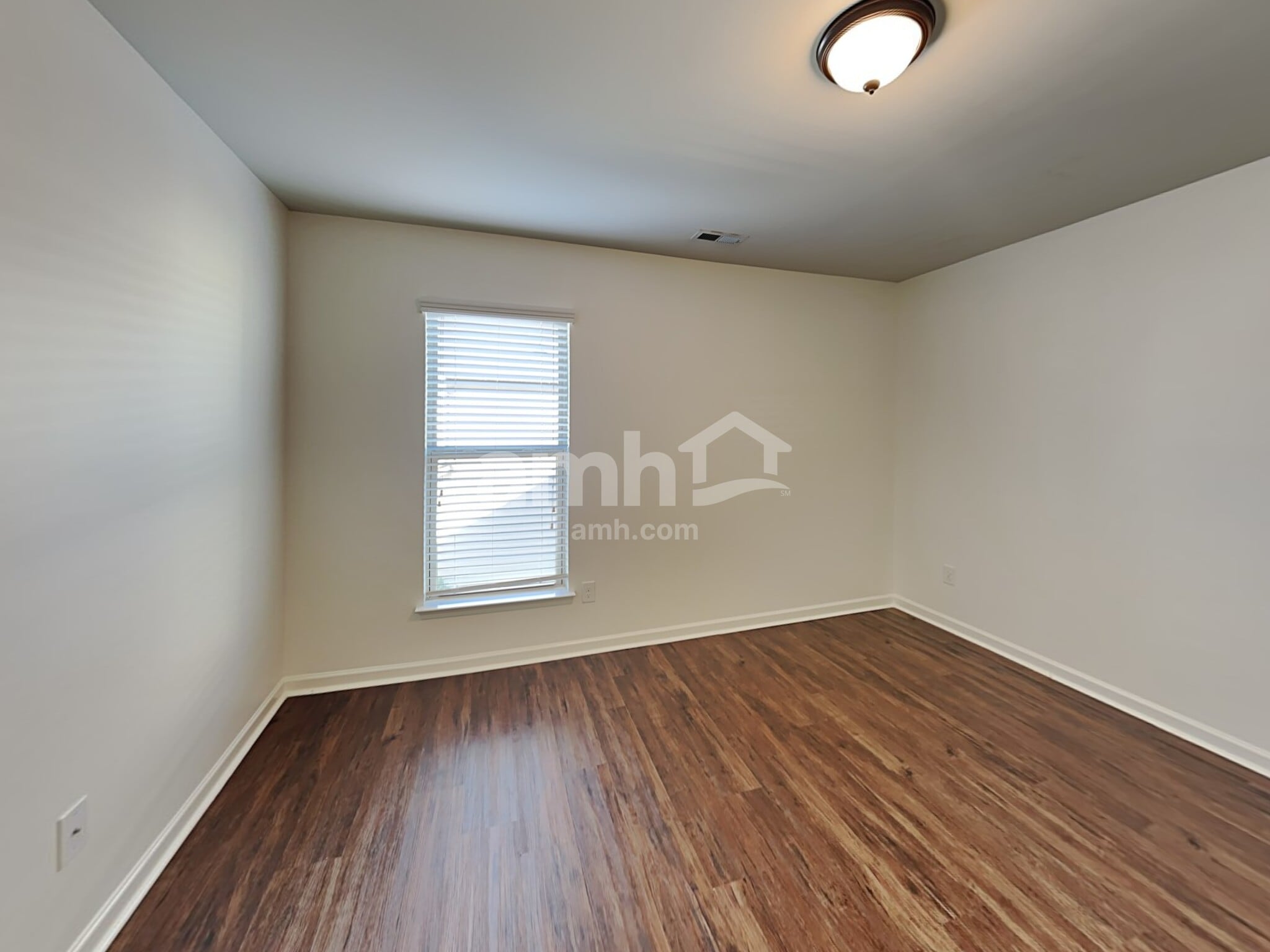 Building Photo - 1505 Ridge Haven Rd