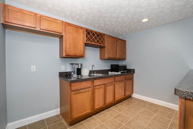 Building Photo - New! Large home in Great suburban neighborhood.