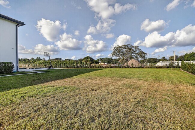Building Photo - 14855 Millstone Ranches Dr